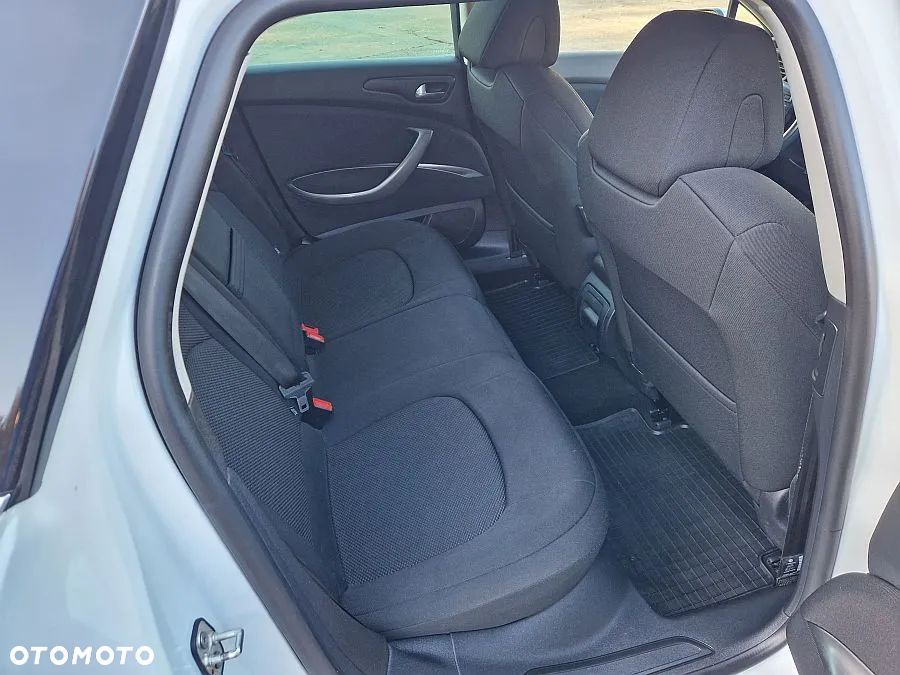 Citroën C5 HDi 140 FAP CrossTourer - 31