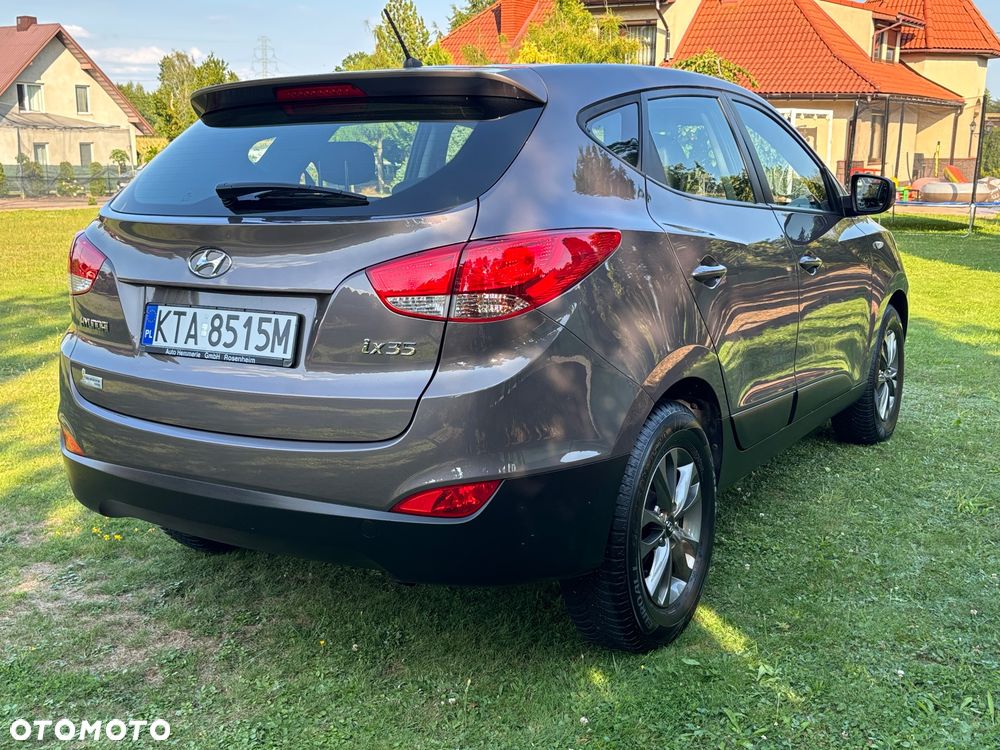 Hyundai ix35 1.6 2WD Fifa World Cup Edition - 5