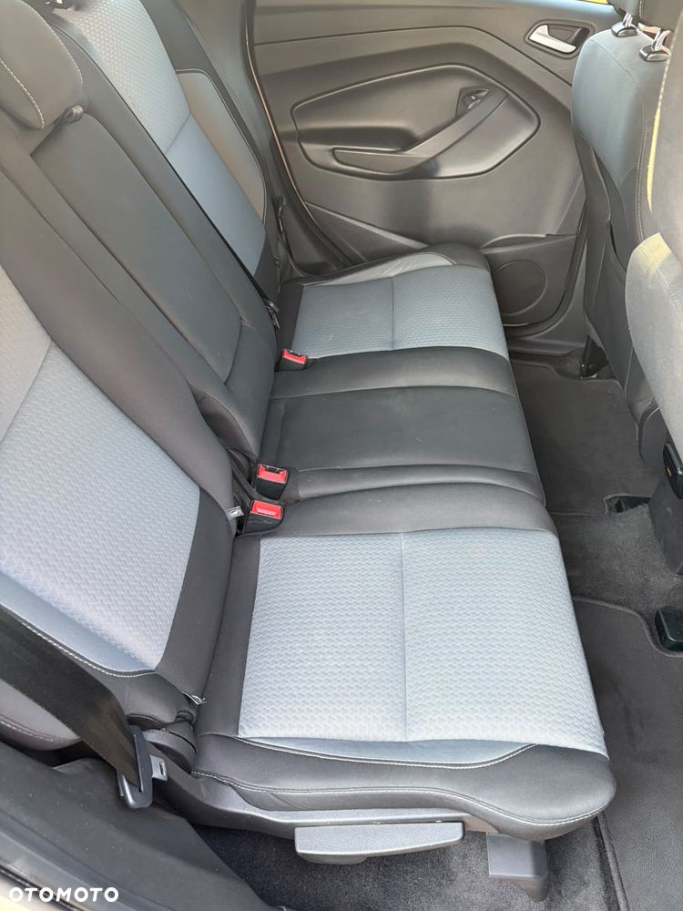 Ford Escape - 26