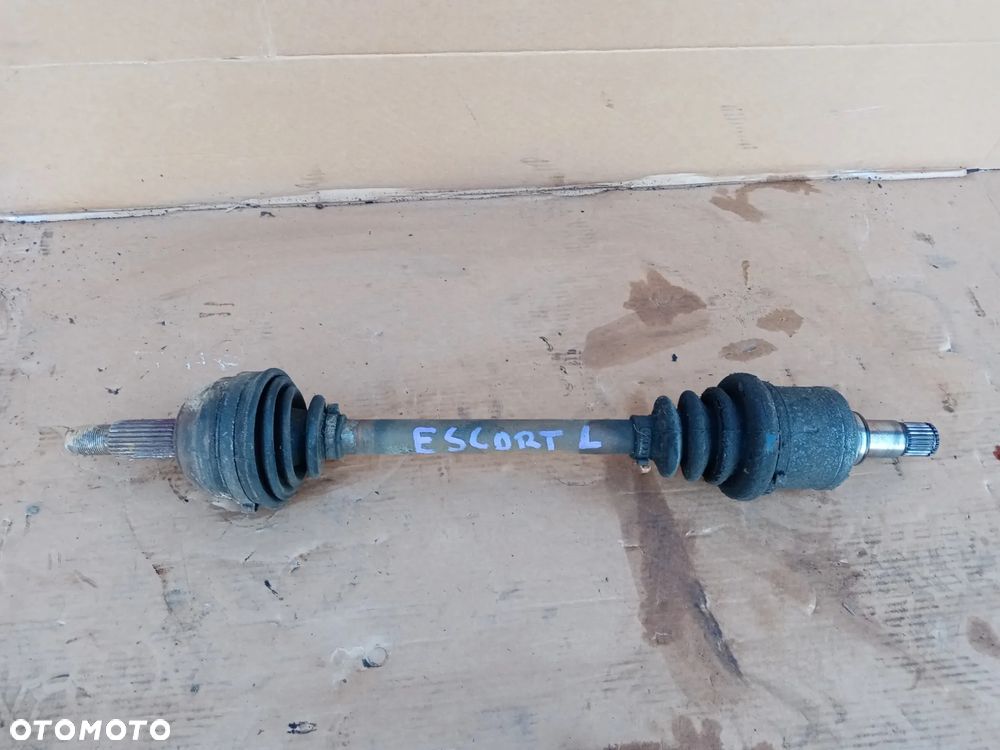 Półoś plewy przód przednia lewa krótka Ford Escort MK7 1.6 16V Automat - 1