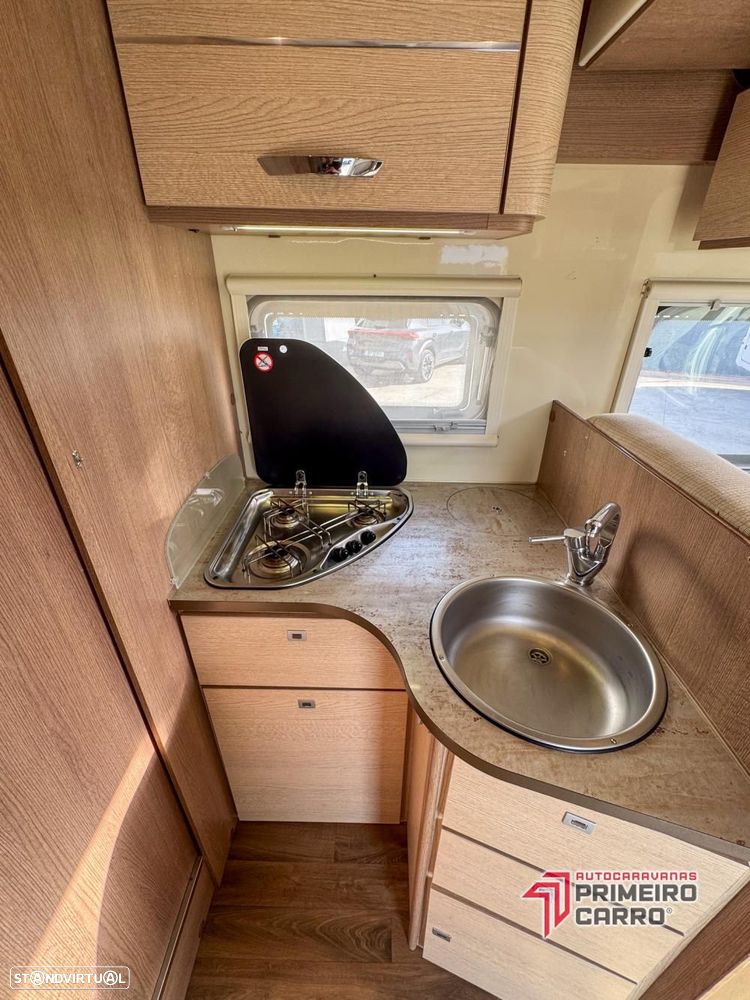 McLouis MC4 Cama central e basculante - 18