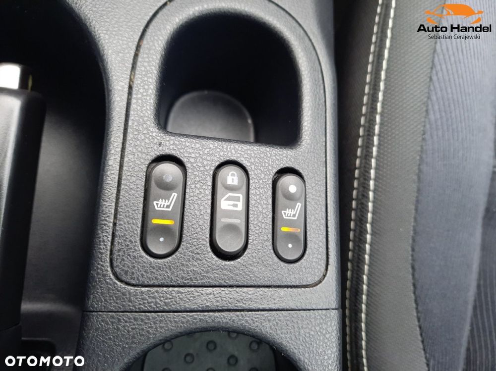 Nissan Qashqai 2.0 CVT tekna - 25