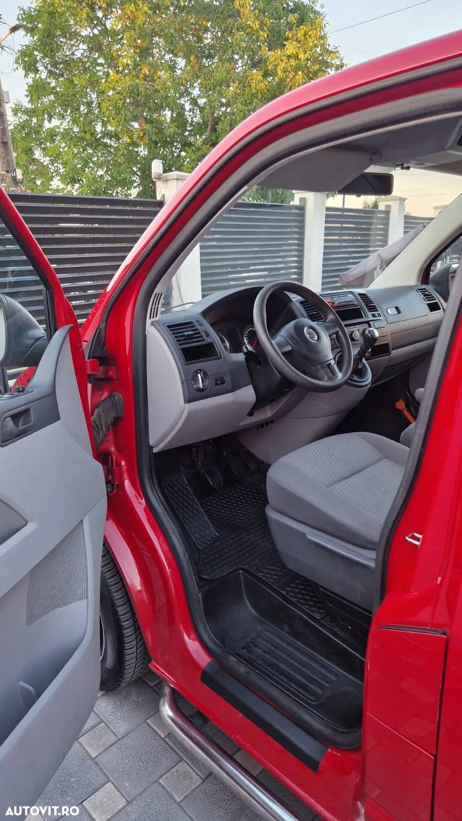 Volkswagen Transporter - 7
