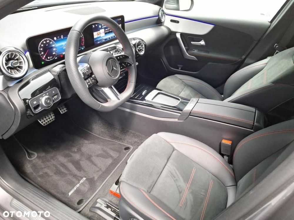 Mercedes-Benz Klasa A 200 AMG Line 7G-DCT - 6