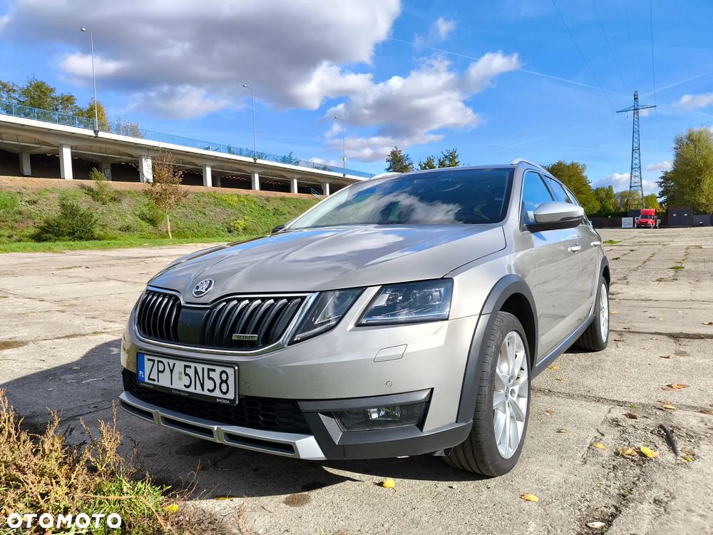 Skoda Octavia ver-combi-2-0-tdi-dsg-4x4-scout - 2