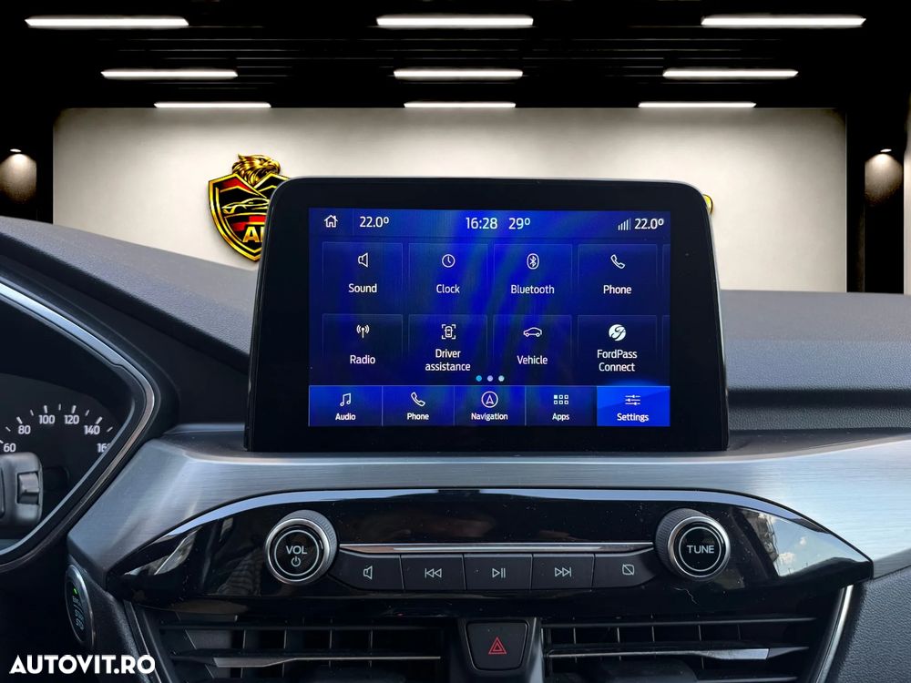 Ford Kuga 2.0 EcoBlue 4x4 Aut. TITANIUM - 40