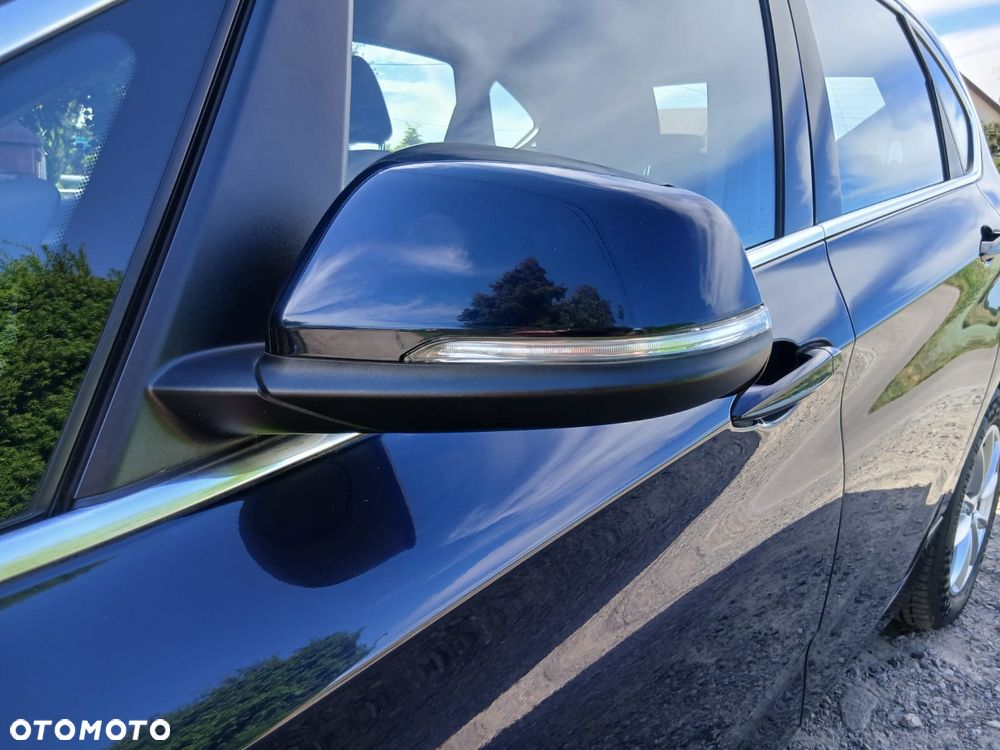 BMW Seria 2 218d xDrive Luxury Line - 18