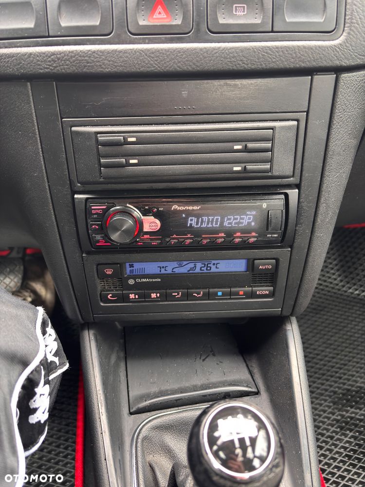 Volkswagen Golf 1.9 TDI Basis - 8