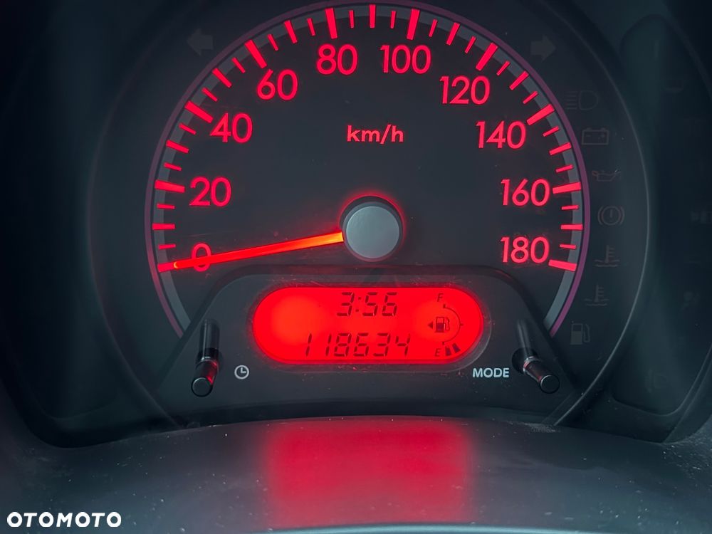 Nissan Pixo 1.0 acenta - 35