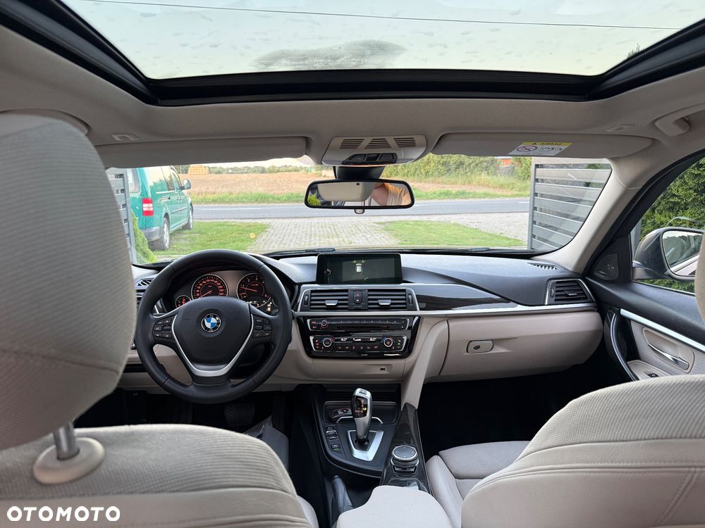 BMW Seria 3 320d xDrive Sport Line sport - 7