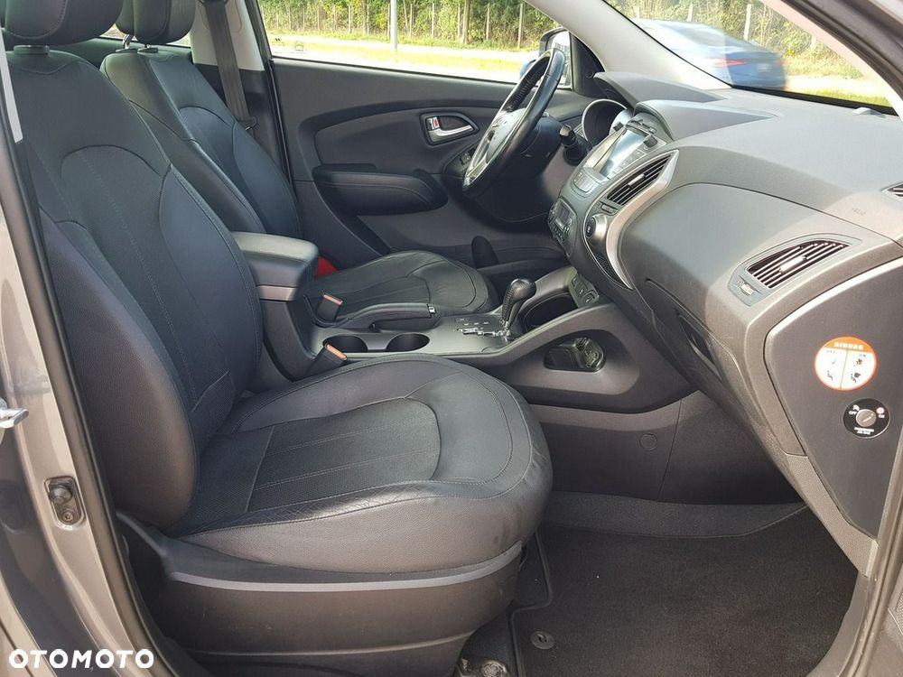 Hyundai ix35 2.0 CRDi 4WD Automatik Premium - 15