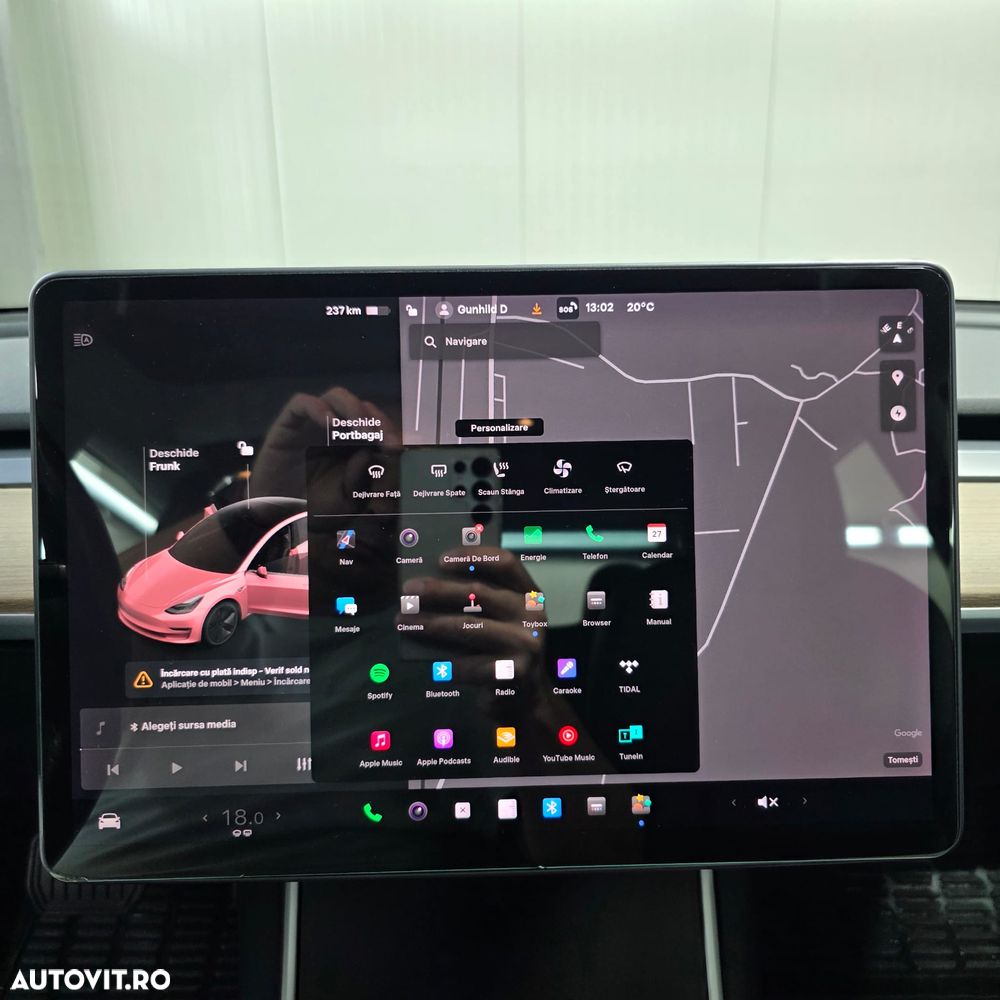 Tesla Model 3 - 25
