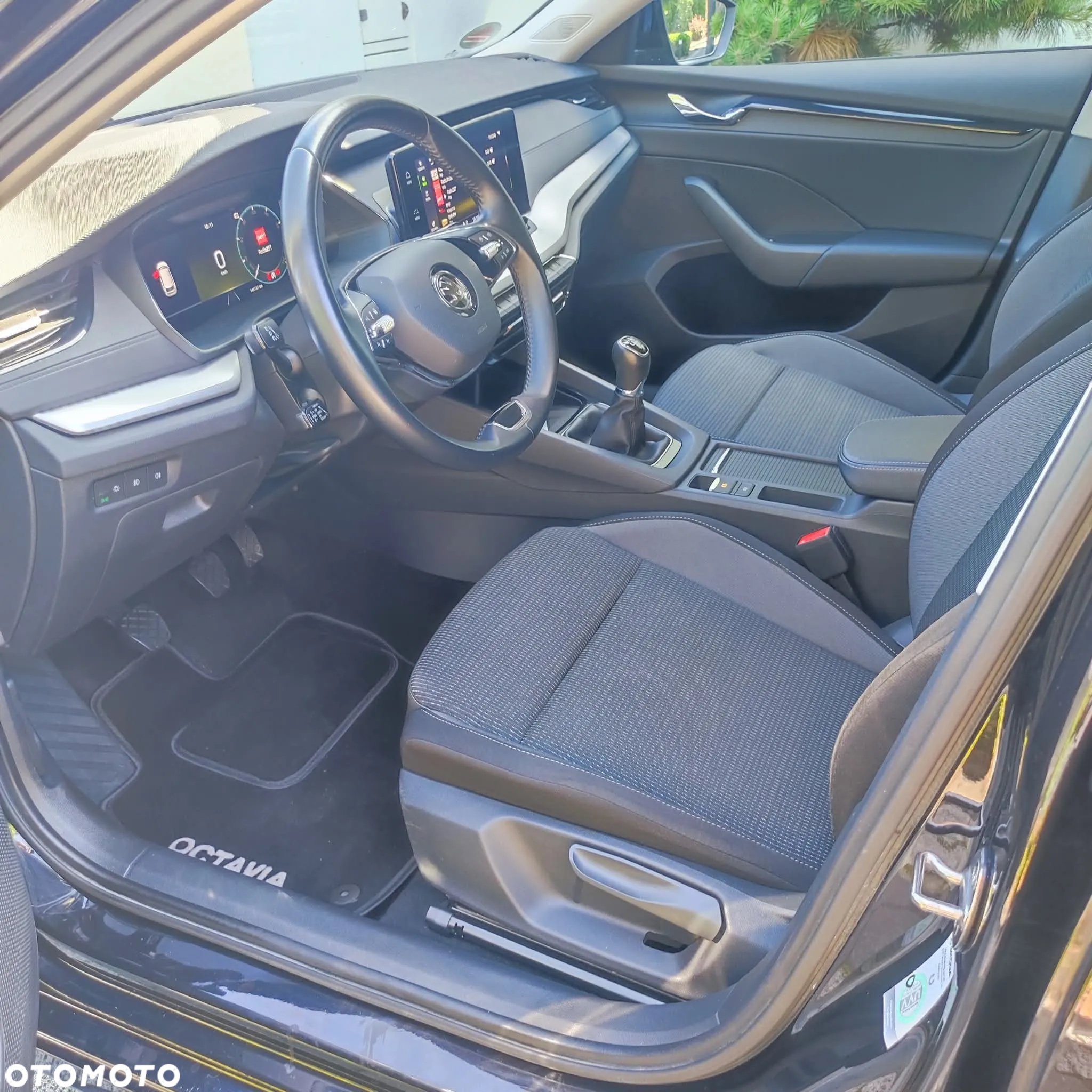 Skoda Octavia ver-2-0-tdi-ambition - 17