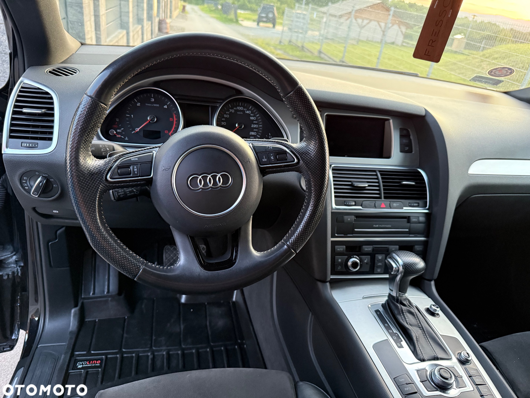 Audi Q7 - 8