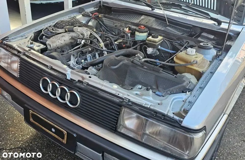 Audi Coupe 1987 photo 4