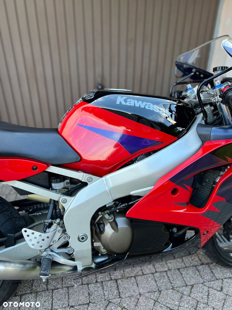 Kawasaki ZX - 3