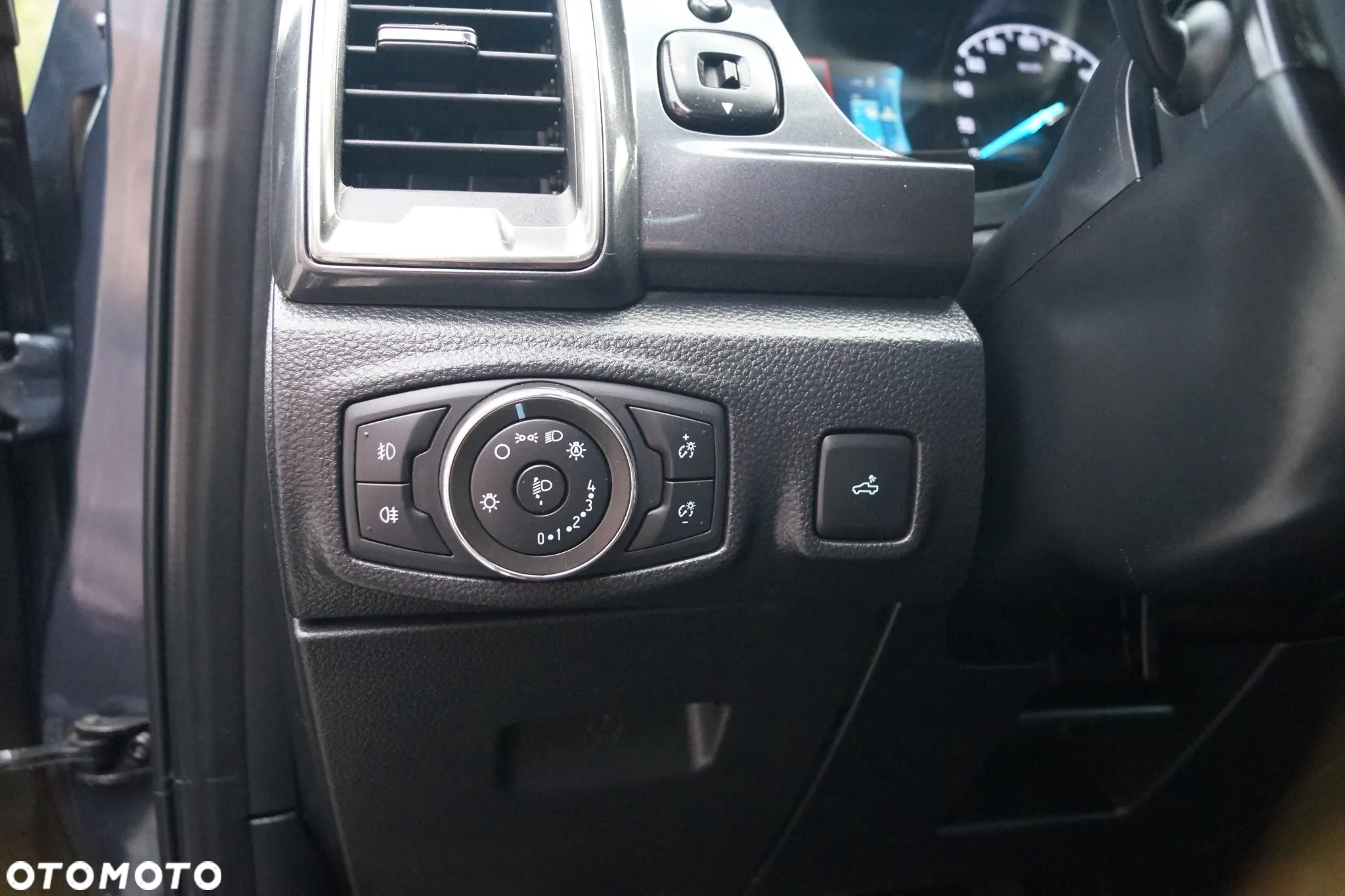 Ford Ranger 2.0 EcoBlue 4x4 DC Wildtrak - 21