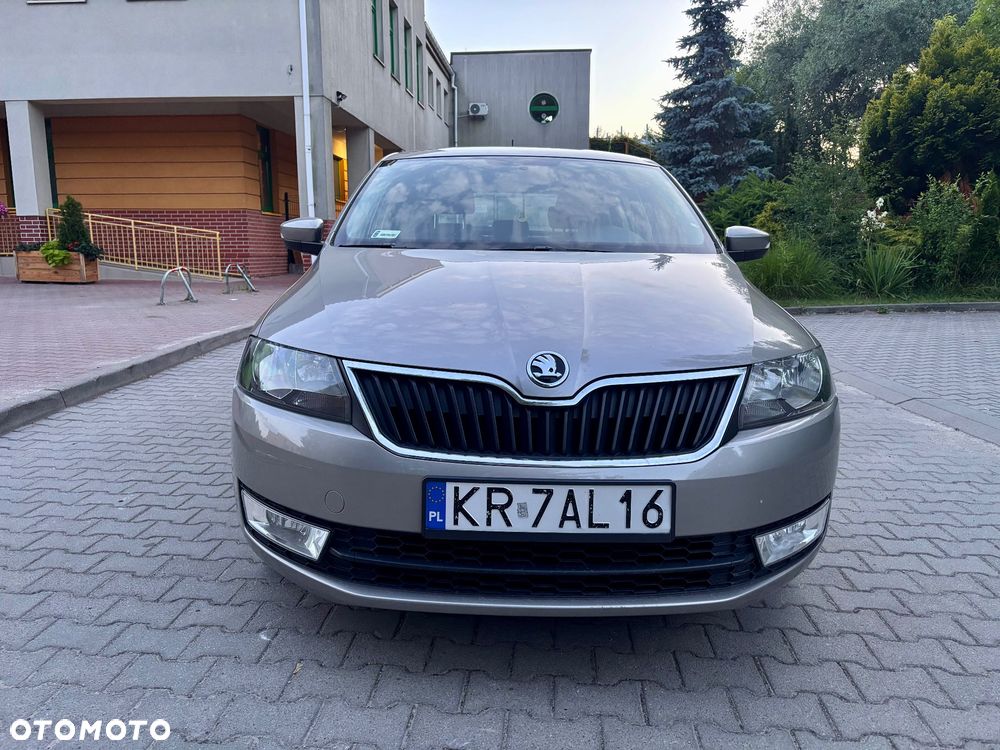 Skoda RAPID 1.2 TSI Ambition - 2