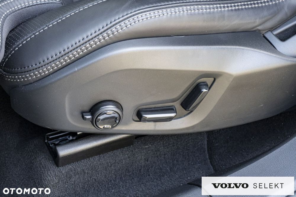 Volvo XC 60 - 16