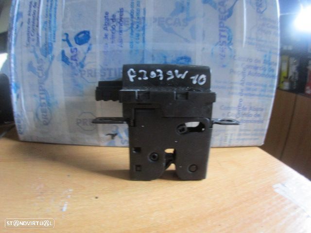 Fecho 9685328580 PEUGEOT 207 SW 2010 M 4 PINOS - 1