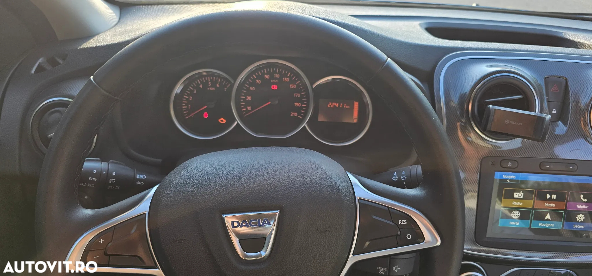 Dacia Logan Stepway TCe 100 GPL - 8