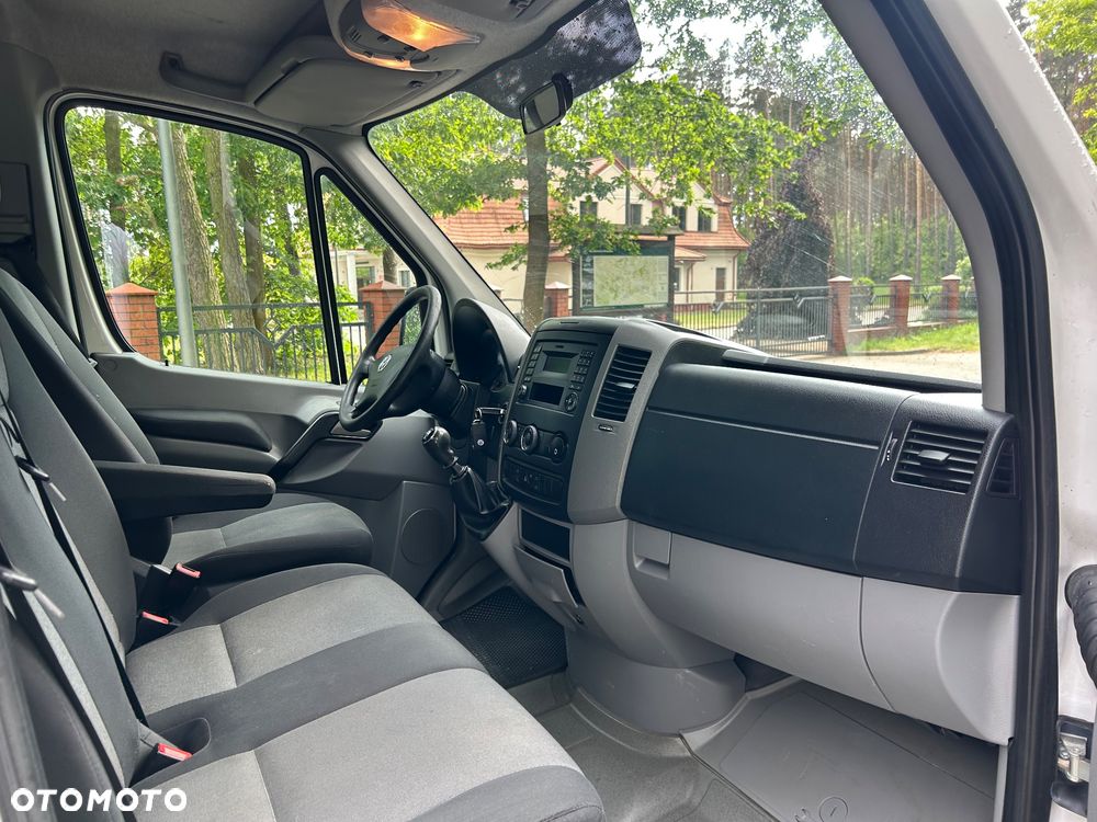 Volkswagen Crafter - 9