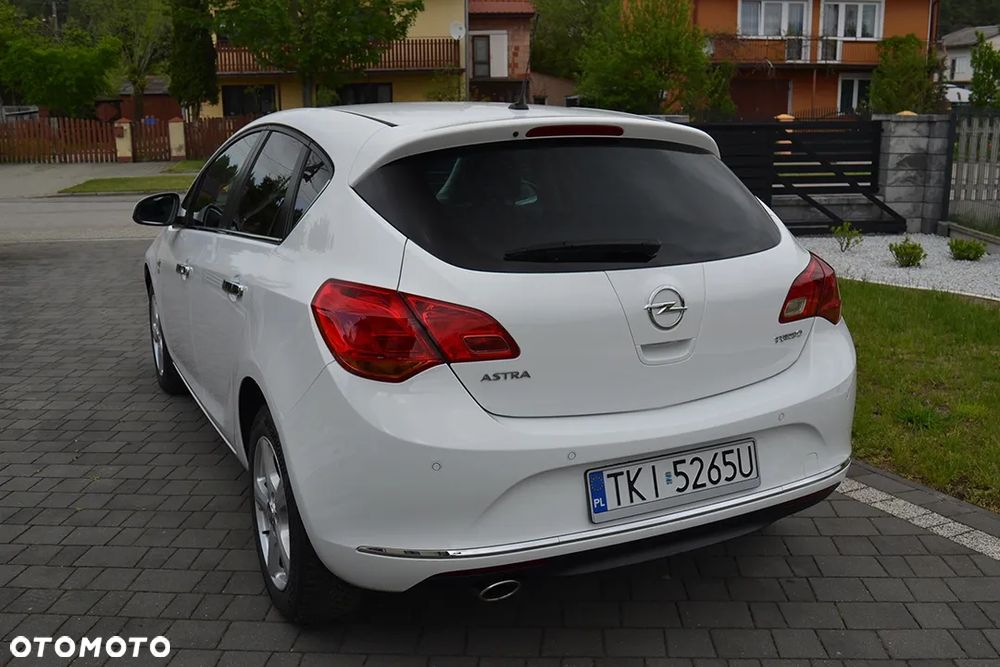 Opel Astra - 10