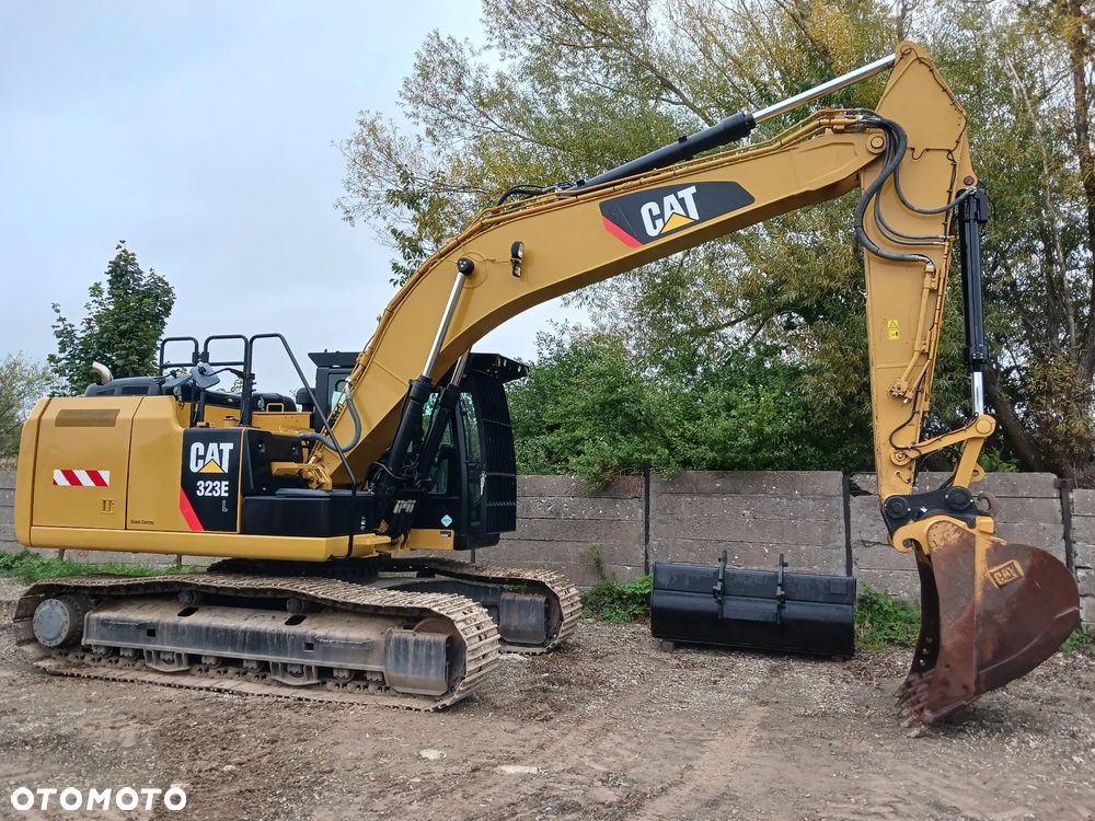 Caterpillar 323 EL - 2