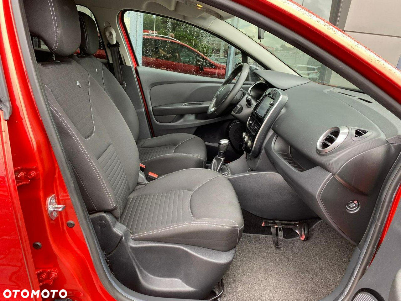 Renault Clio - 14
