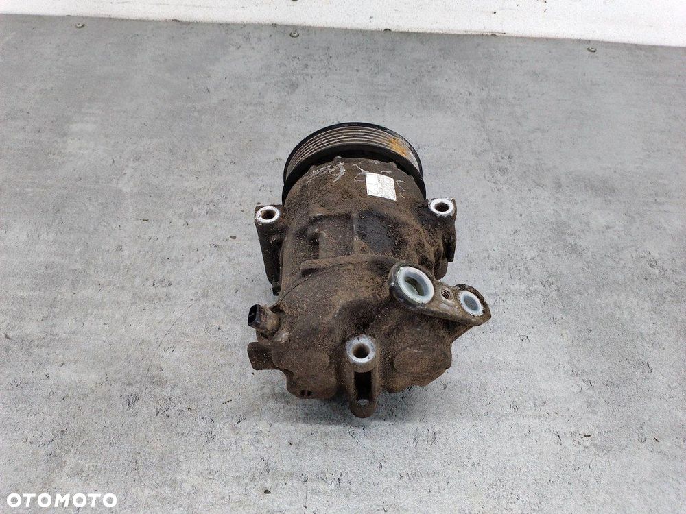 SPRĘŻARKA KLIMATYZACJI OPEL CORSA D 55703721 5E5275400 447190-5550  DENSO - 5