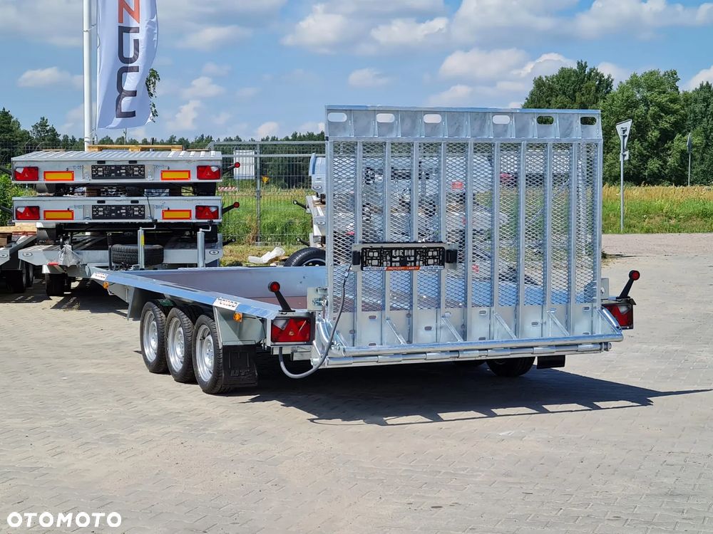 TEMARED DOSTAWA! Przyczepa BUILDER 3 wym. 400x180x30 do przewozu MINIKOPARKI, sprzętu budowlanego! TRAP, 3 osie, DMC 3500kg - 4