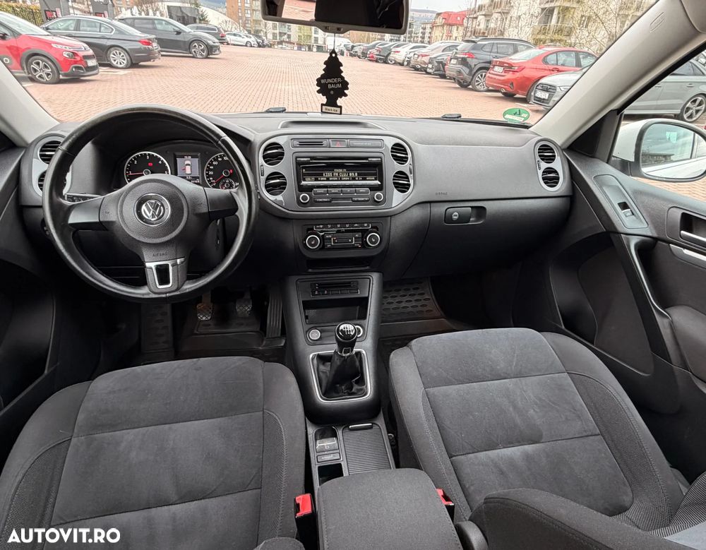Volkswagen Tiguan 2.0 TDI DPF BlueMotion Technology Exclusive - 6