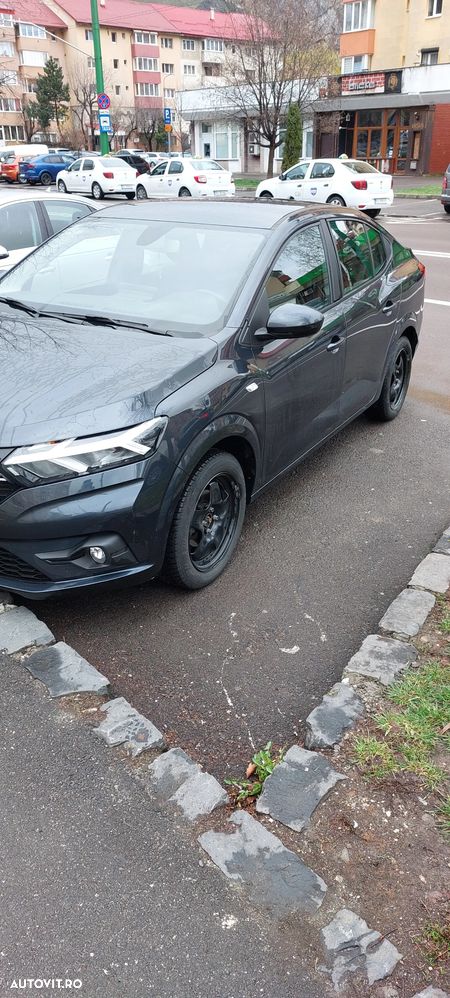 Dacia Logan TCe 90 MT6 Prestige - 5