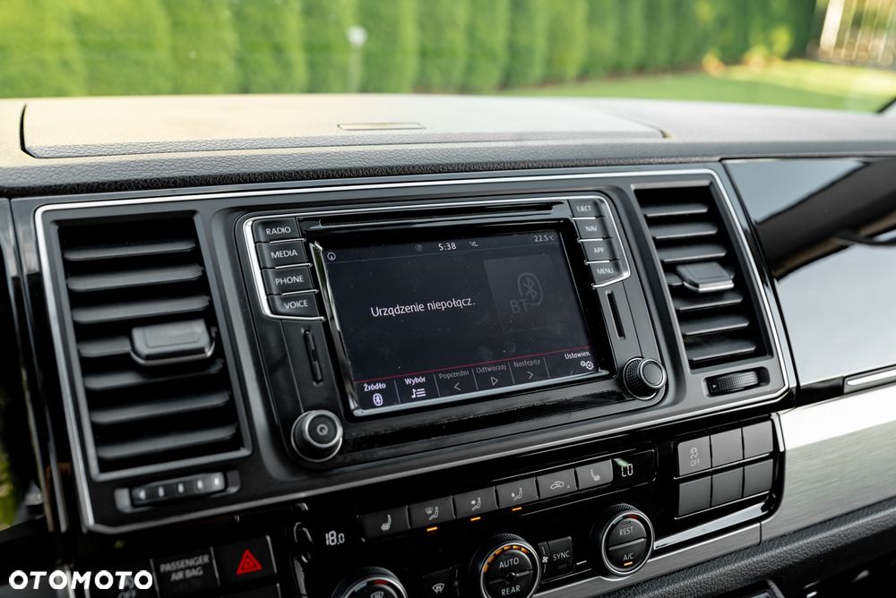 Volkswagen Multivan - 35