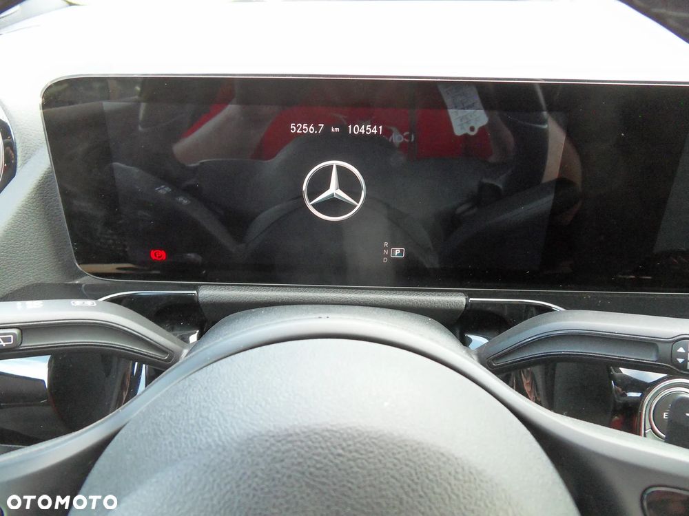 Mercedes-Benz Klasa B 180 d 7G-DCT Progressive - 21