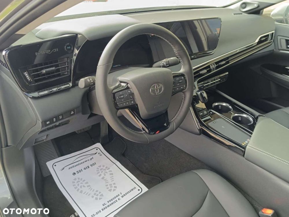 Toyota Mirai - 7
