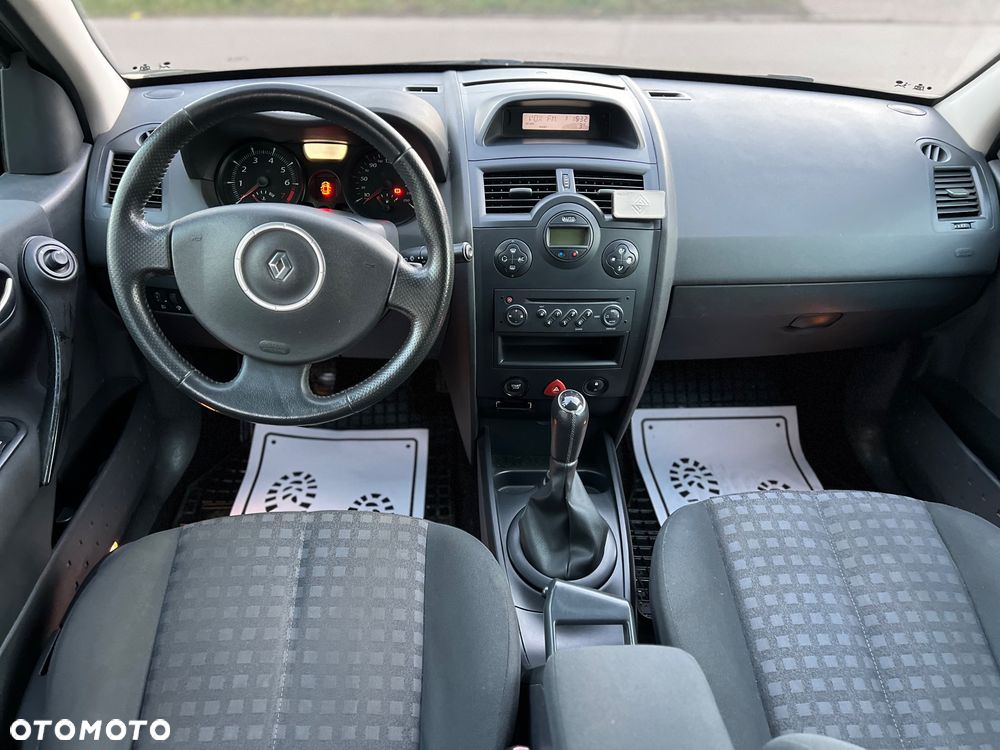 Renault Megane 1.6 Dynamique - 22