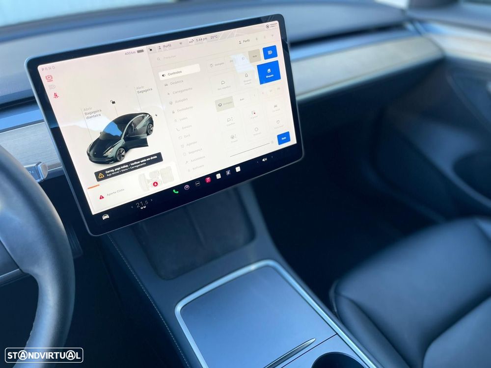 Tesla Model 3 - 23