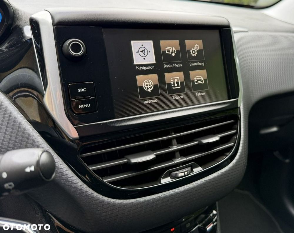 Peugeot 2008 - 14