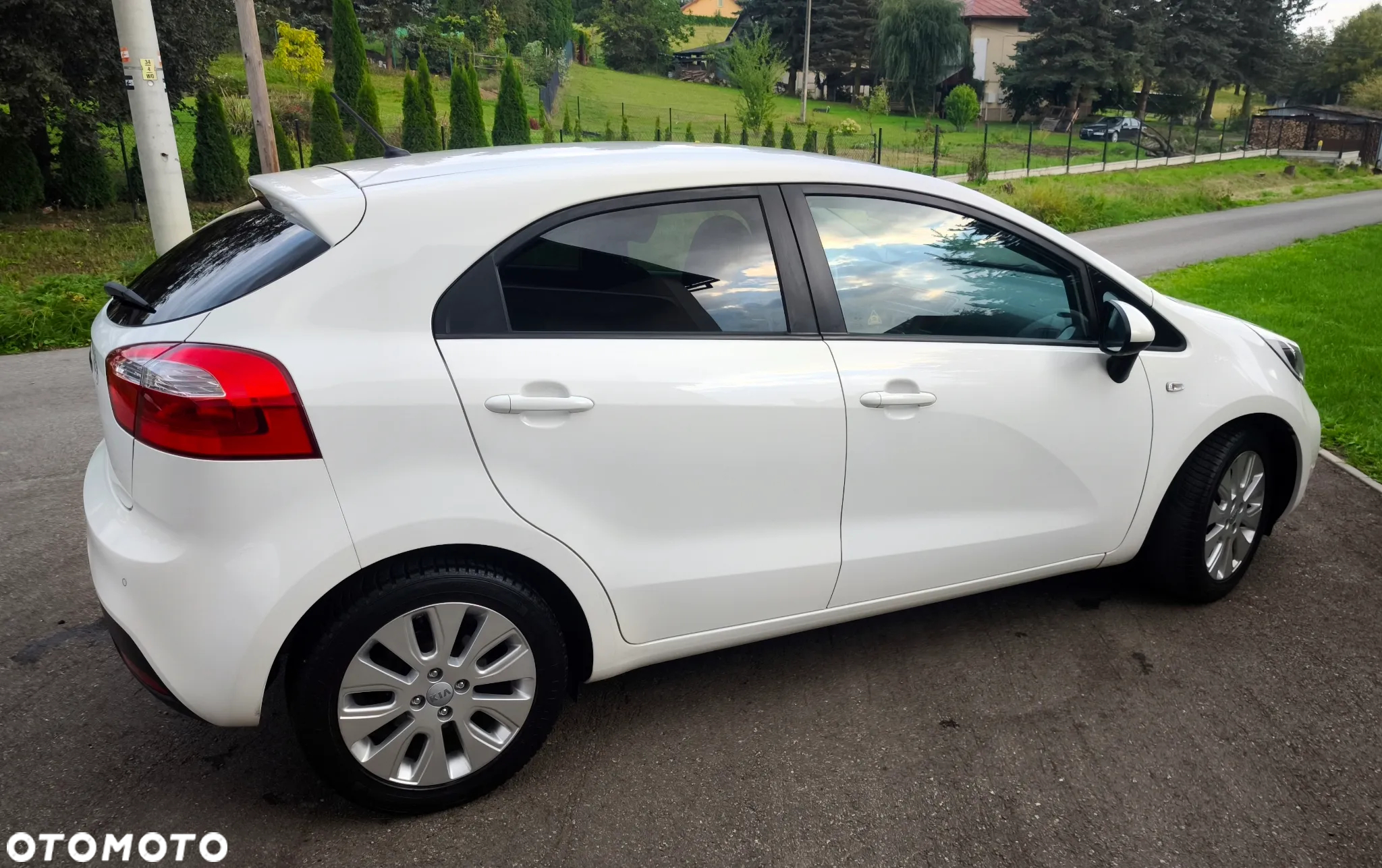 Kia Rio 1.2 Dream Team Edition - 16