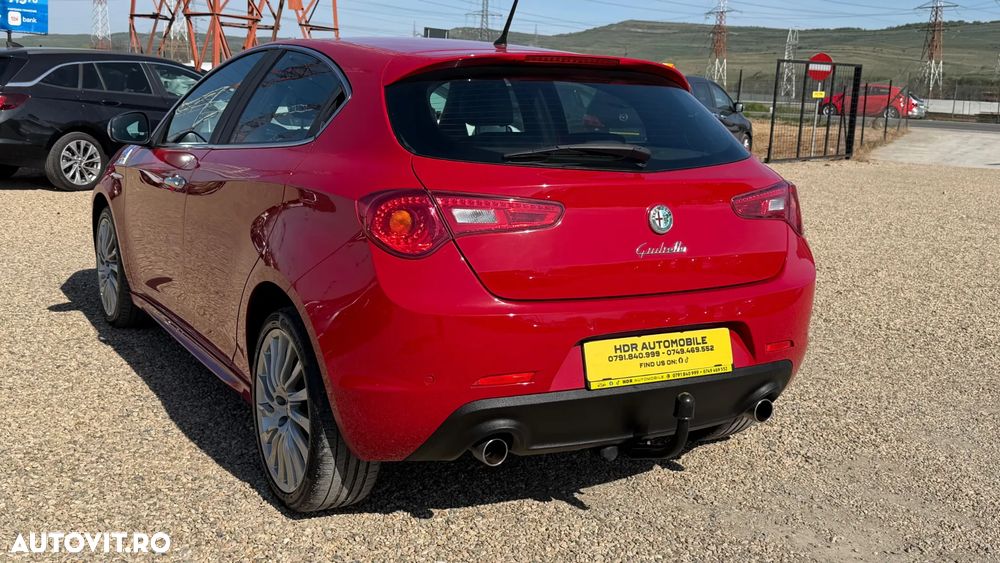 Alfa Romeo Giulietta 2.0 JTDM 16V Veloce - 5