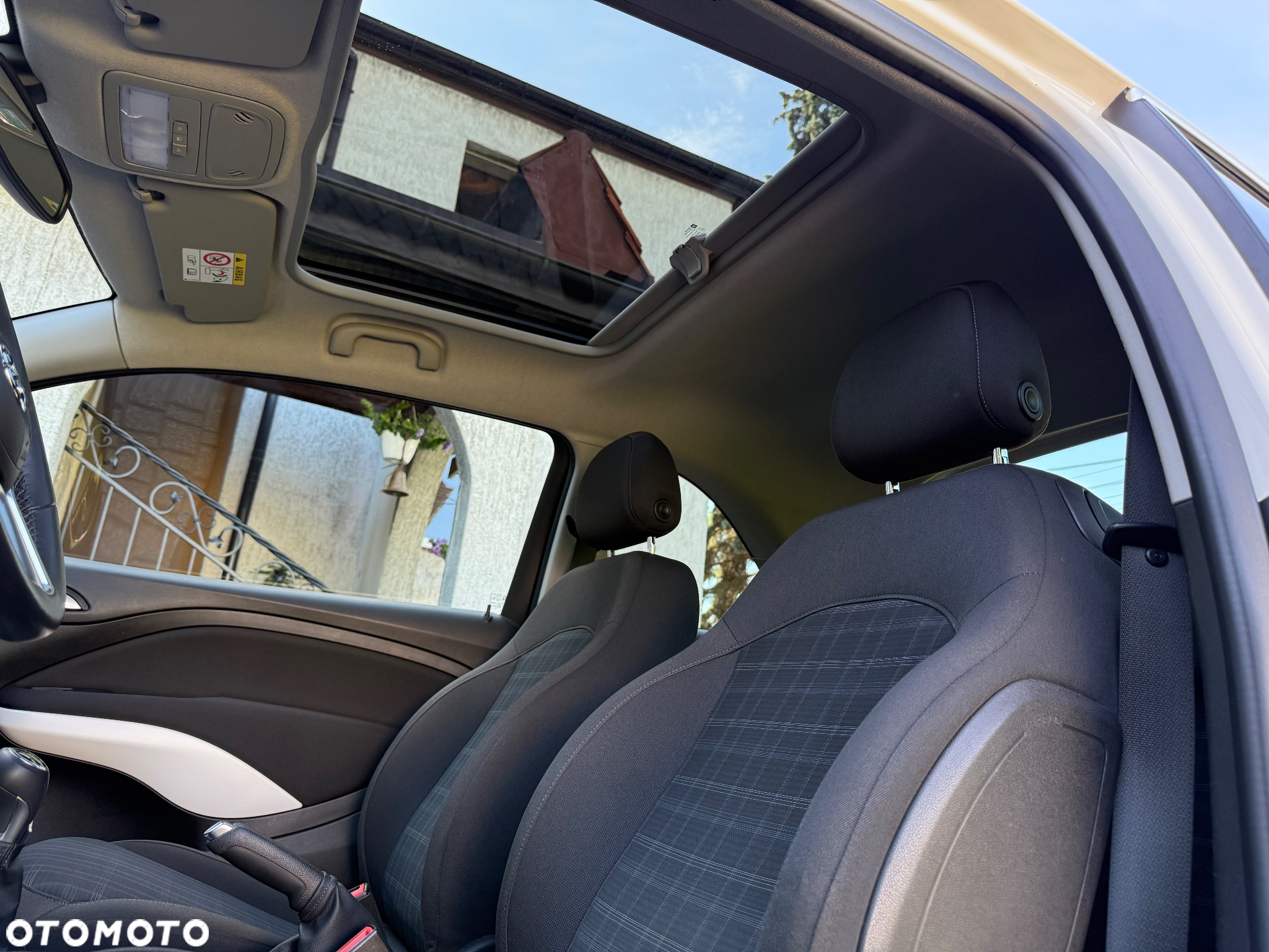 Opel Adam 1.4 Glam - 19