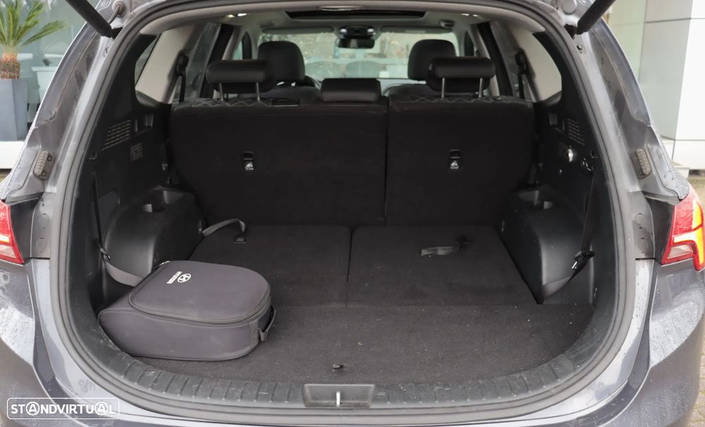 Hyundai Santa Fe 1.6 T-GDI PHEV Vanguard+Luxury Pack - 39