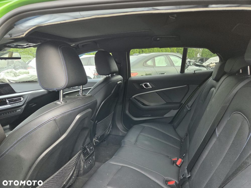 BMW Seria 1 M135i xDrive ColorVision Edition - 16
