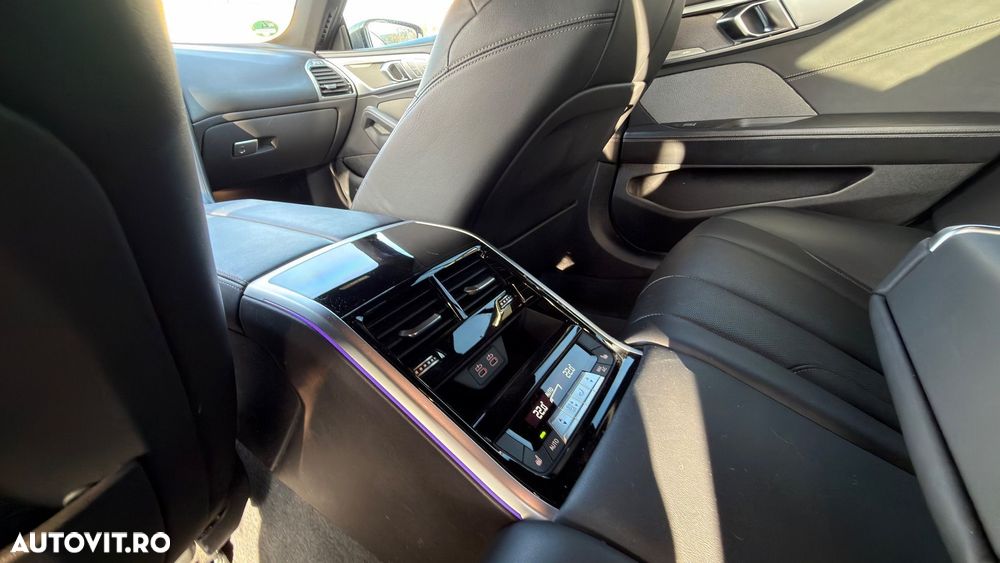BMW Seria 8 840i Gran Coupe xDrive - 17