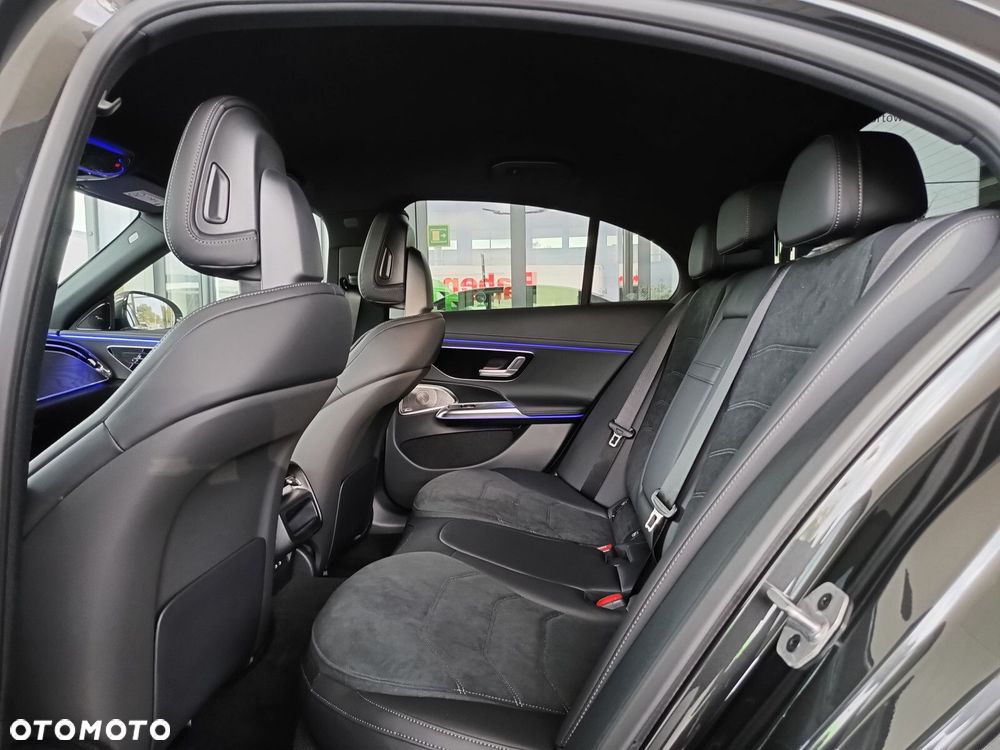 Mercedes-Benz Klasa E - 16