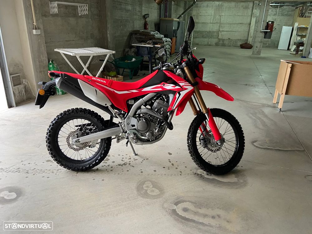 Honda CRF - 1