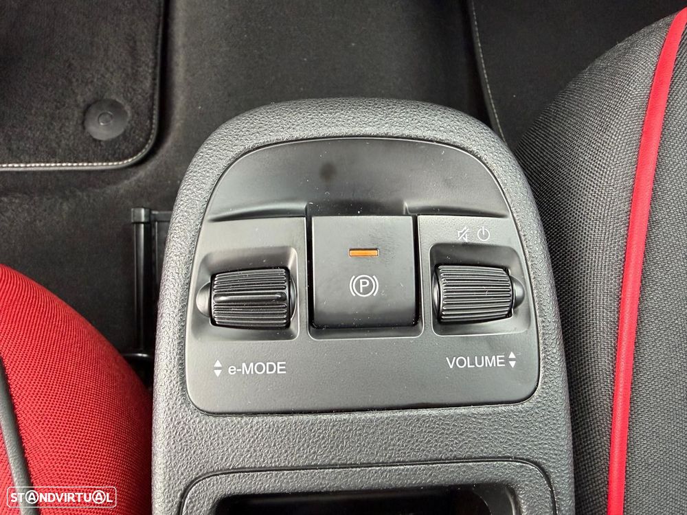 Fiat 500e C (RED) 2.0 - 24