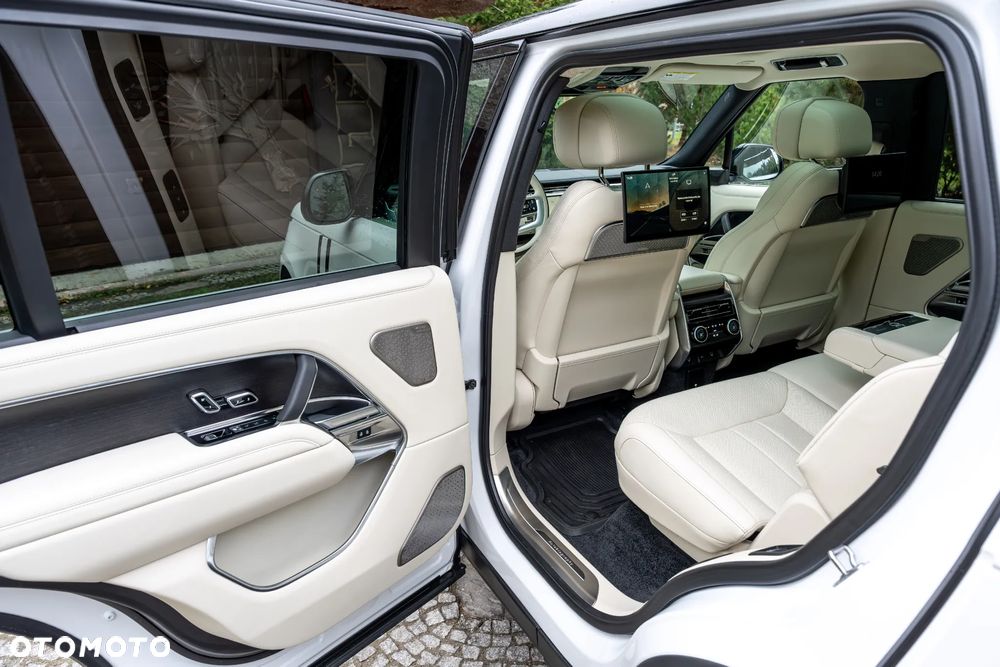 Land Rover Range Rover 4.4 V8 P535 LWB Autobiography 7os - 39