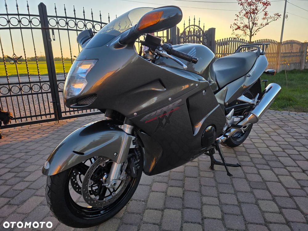 Honda CBR - 27